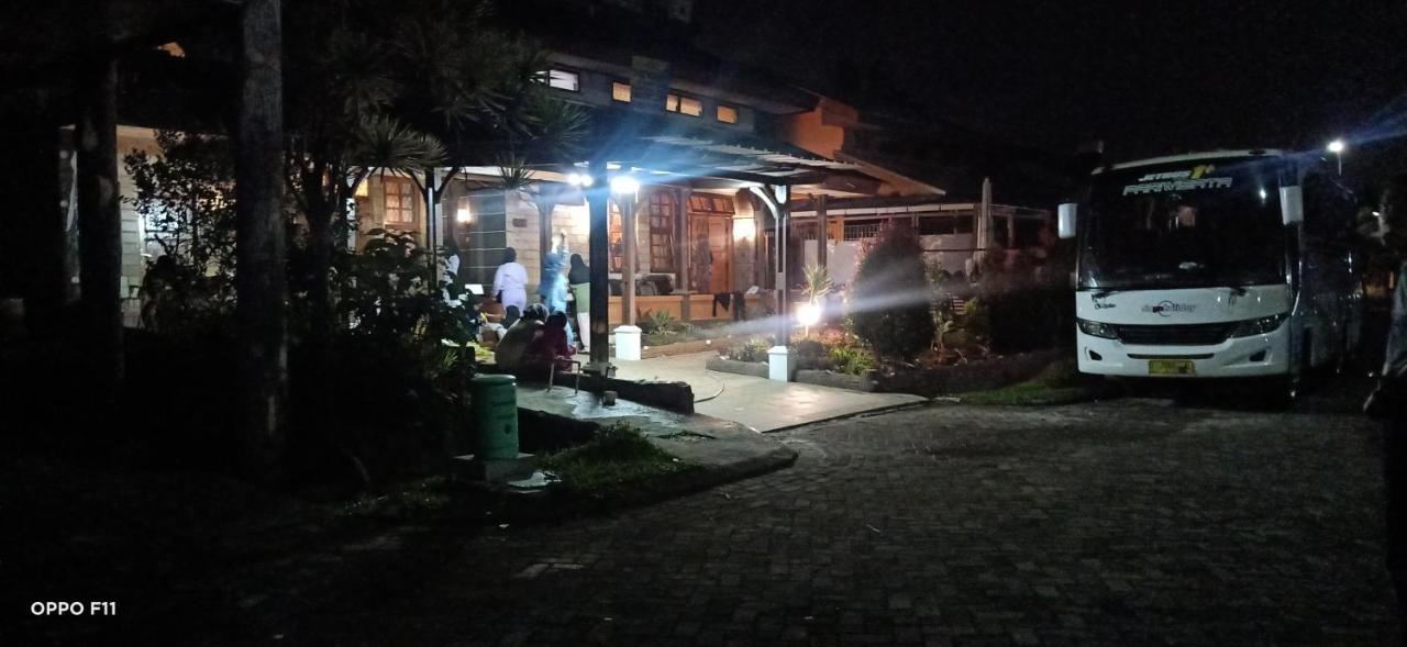 Vila Kota Bunga Private Pool Puncak Eksteriør bilde