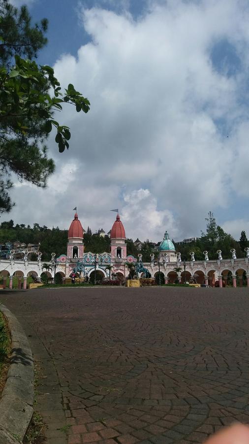Vila Kota Bunga Private Pool Puncak Eksteriør bilde
